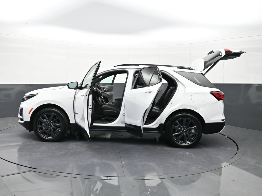 Certified 2024 Chevrolet Equinox RS AWD/4WD image 38