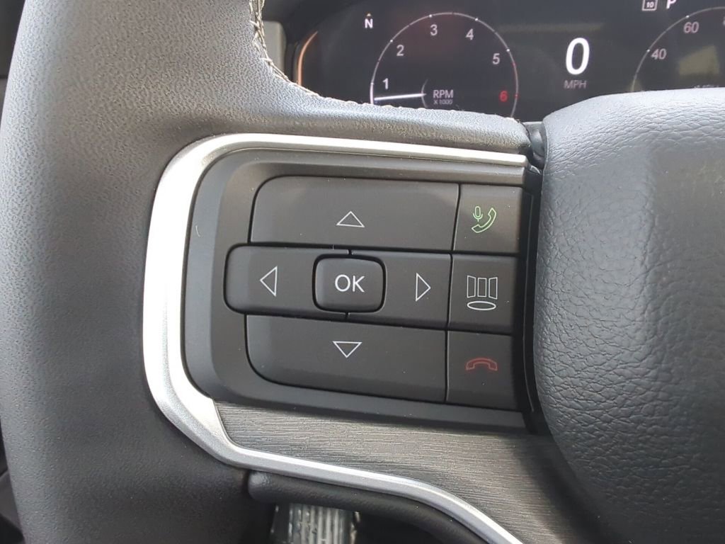 New 2026 Jeep Grand Wagoneer L Limited AWD/4WD image 37