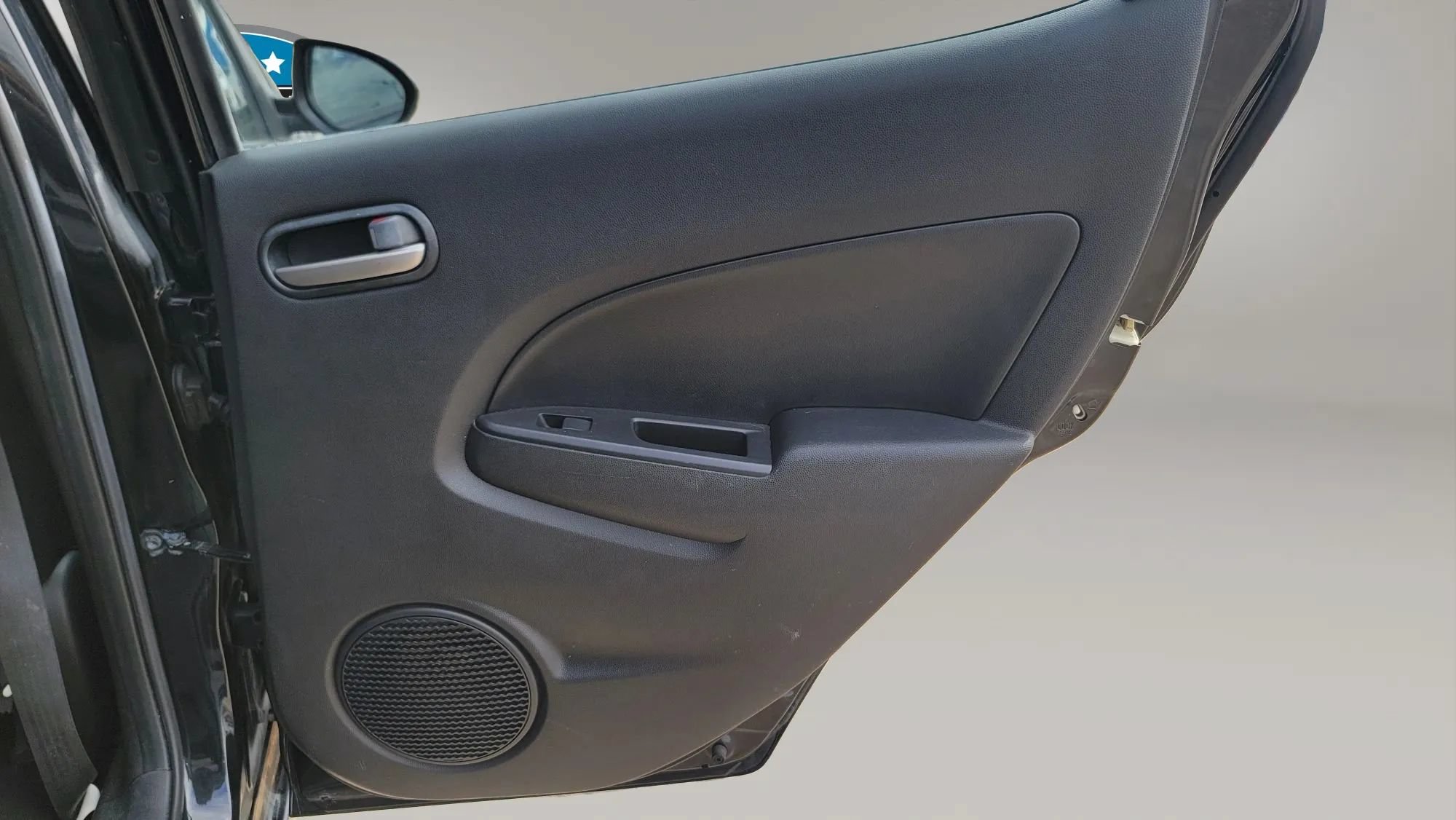 Used 2014 MAZDA MAZDA2 Sport FWD image 15