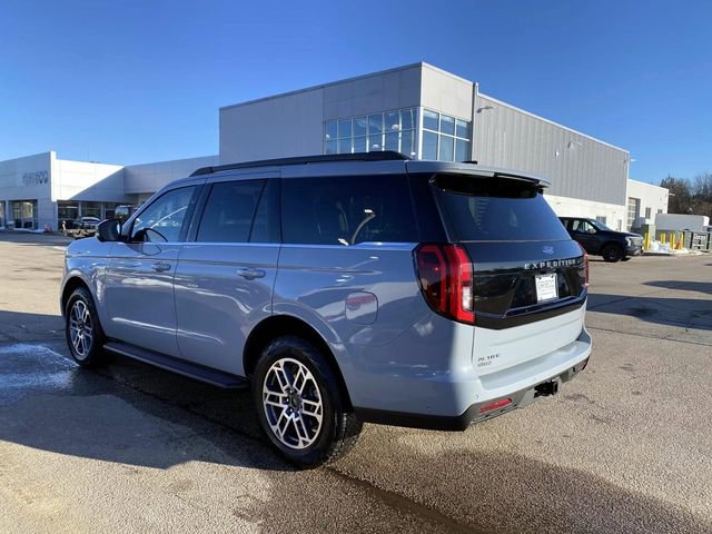 Used 2025 Ford Expedition Active image 7