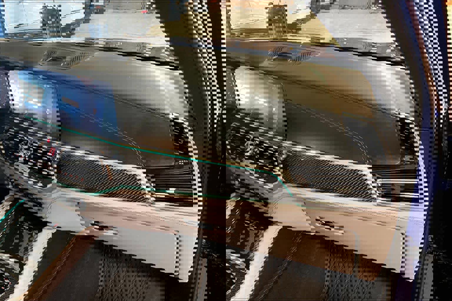 Used 2021 BMW X6 M w/ Competition Package image 17