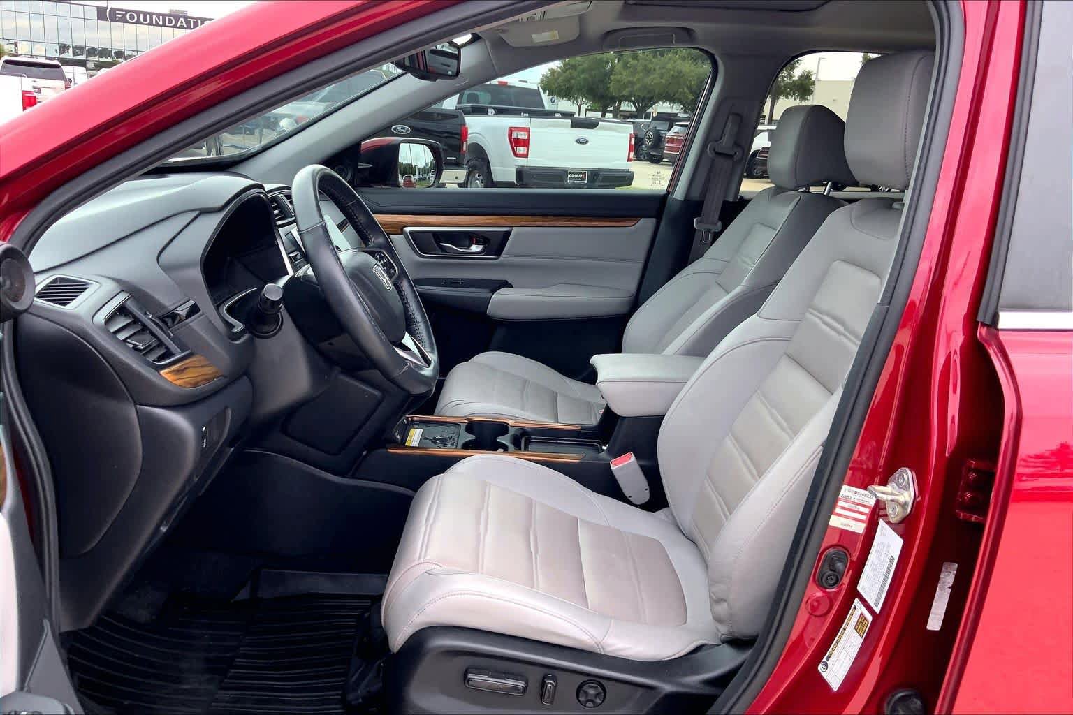 Used 2020 Honda CR-V Touring image 7