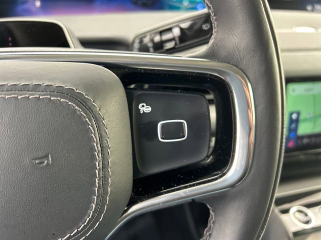 Used 2025 Lincoln Navigator Reserve AWD/4WD image 13