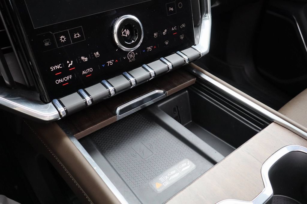 Certified 2026 GMC Acadia Denali Ultimate w/ LPO, Floor Liner Package image 19