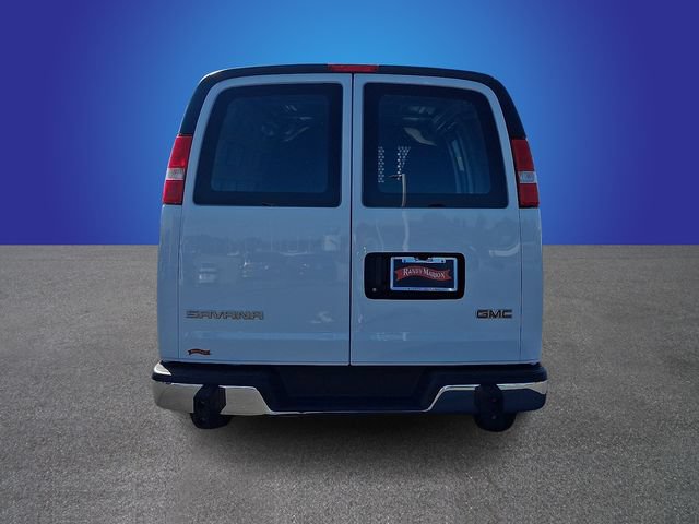 Used 2025 GMC Savana 2500 w/ Driver Convenience Package RWD image 5