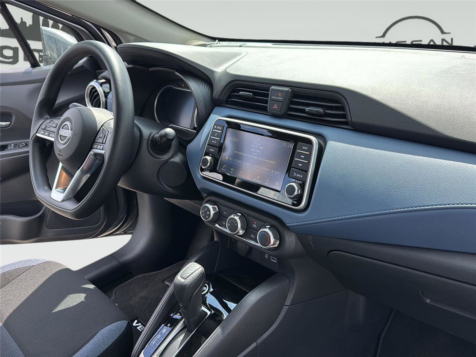 Used 2025 Nissan Versa SV w/ Trunk Package image 26