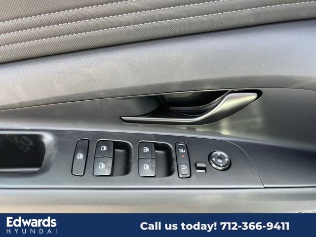 New 2025 Hyundai Elantra Sport image 16