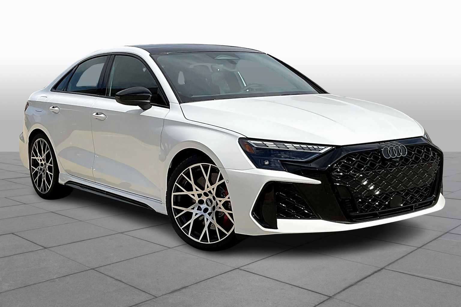 New 2026 Audi RS 3 image 2