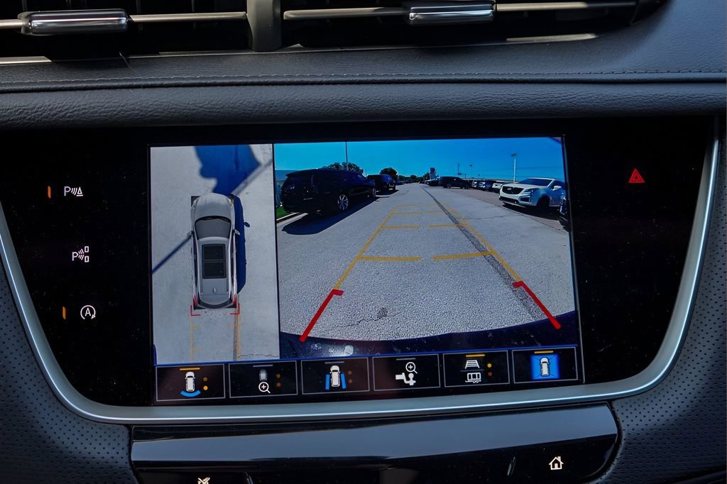 New 2026 Cadillac XT5 Sportv w/ LPO, Onyx Lite Package image 12