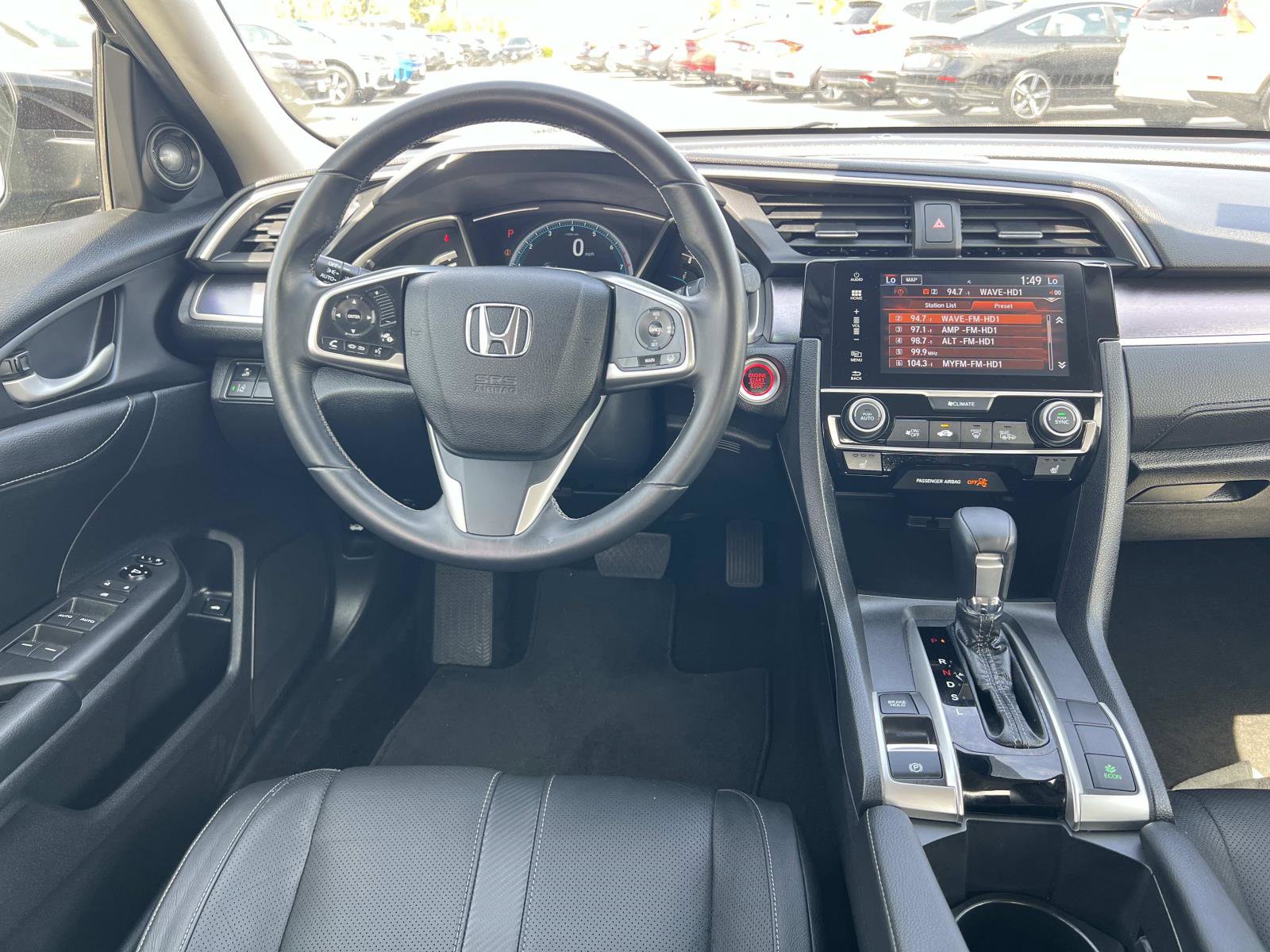 Used 2018 Honda Civic Touring image 7