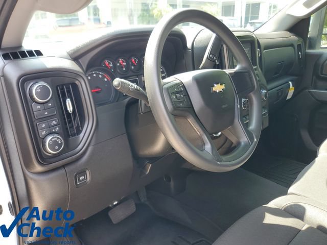 Used 2025 Chevrolet Silverado 2500 Custom w/ Custom Value Package AWD/4WD image 18