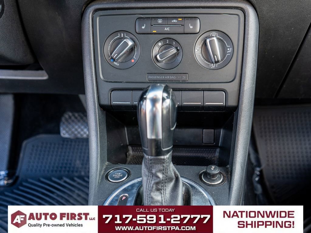 Used 2013 Volkswagen Beetle 2.5 image 15