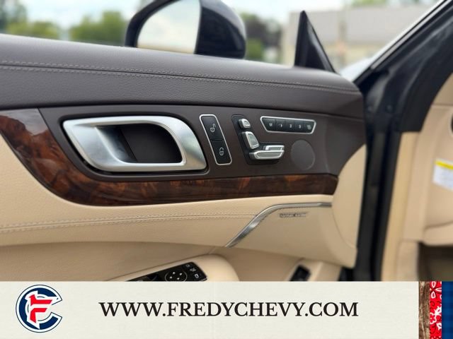 Used 2013 Mercedes-Benz SL 550 image 30