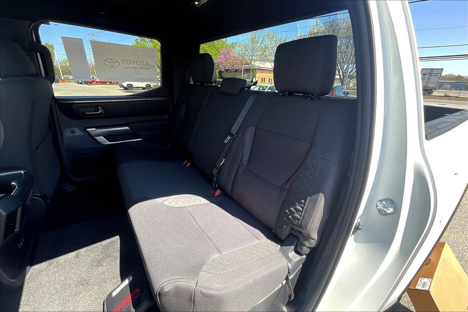 New 2026 Toyota Tundra SR5 AWD/4WD image 13