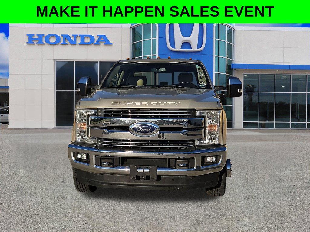 Used 2017 Ford F350 Lariat w/ Chrome Package AWD/4WD image 7