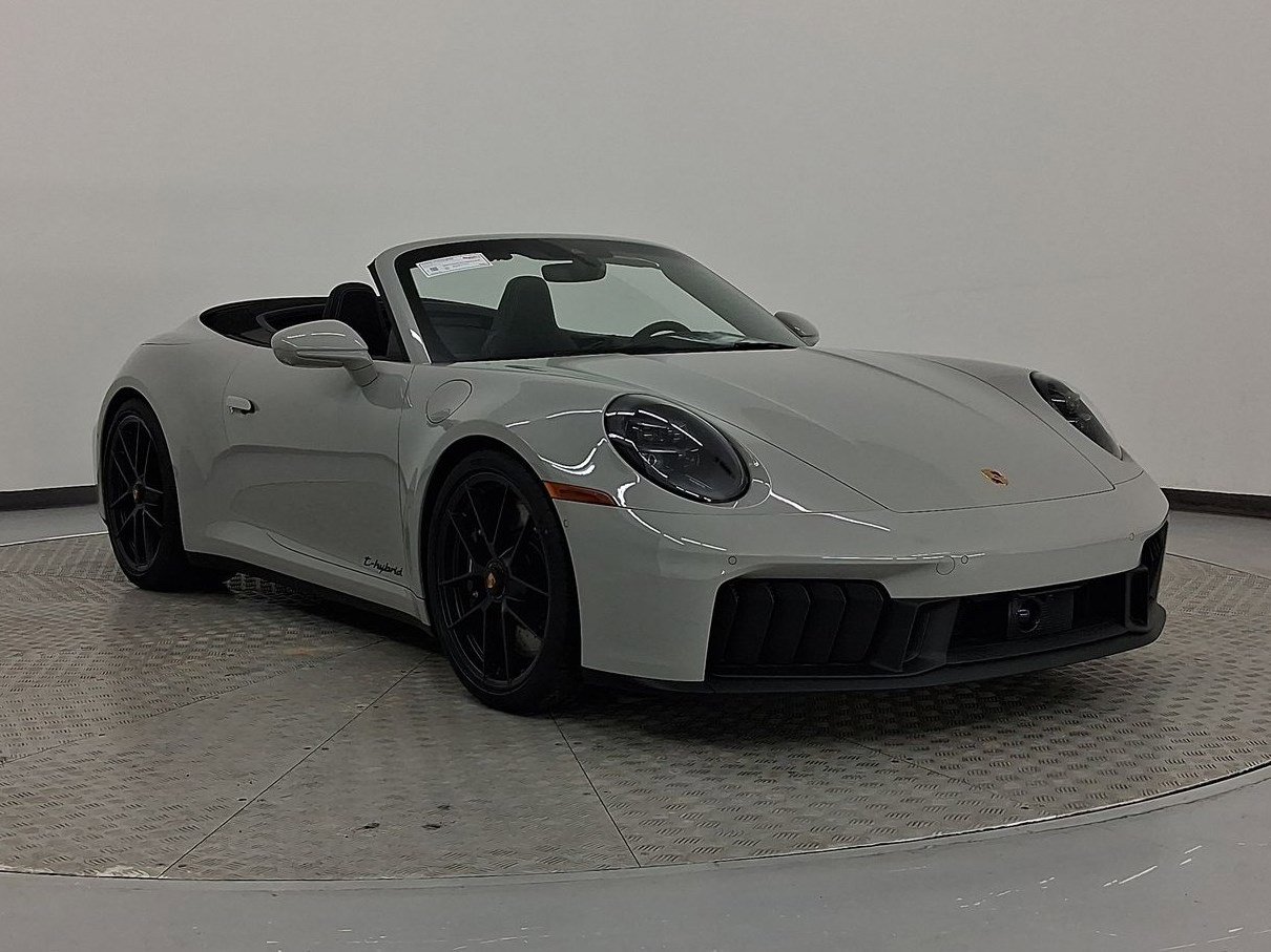 New 2026 Porsche 911 Carrera GTS image 9