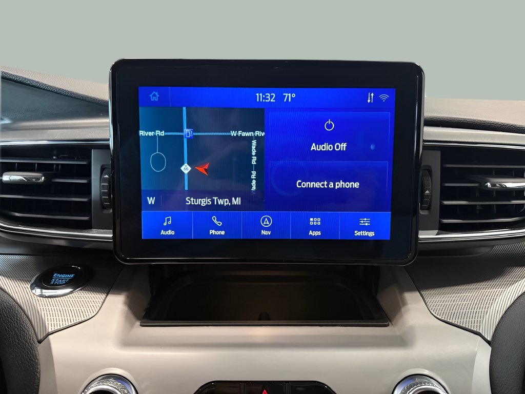 Certified 2024 Ford Explorer XLT w/ Equipment Group 202A AWD/4WD image 25