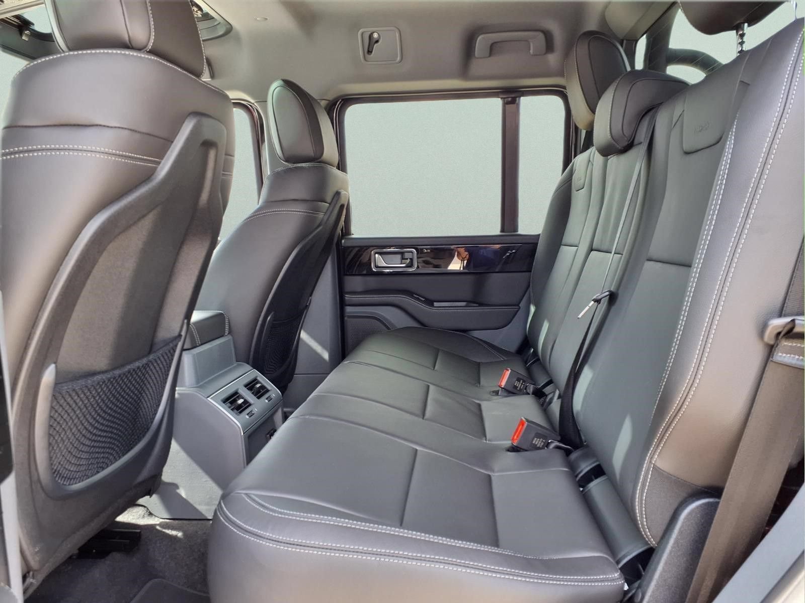 New 2026 INEOS Grenadier Quartermaster AWD/4WD image 10