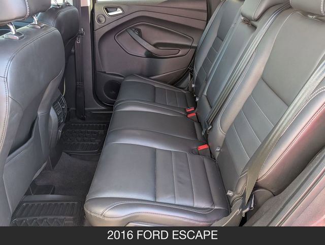 Used 2016 Ford Escape Titanium FWD image 12