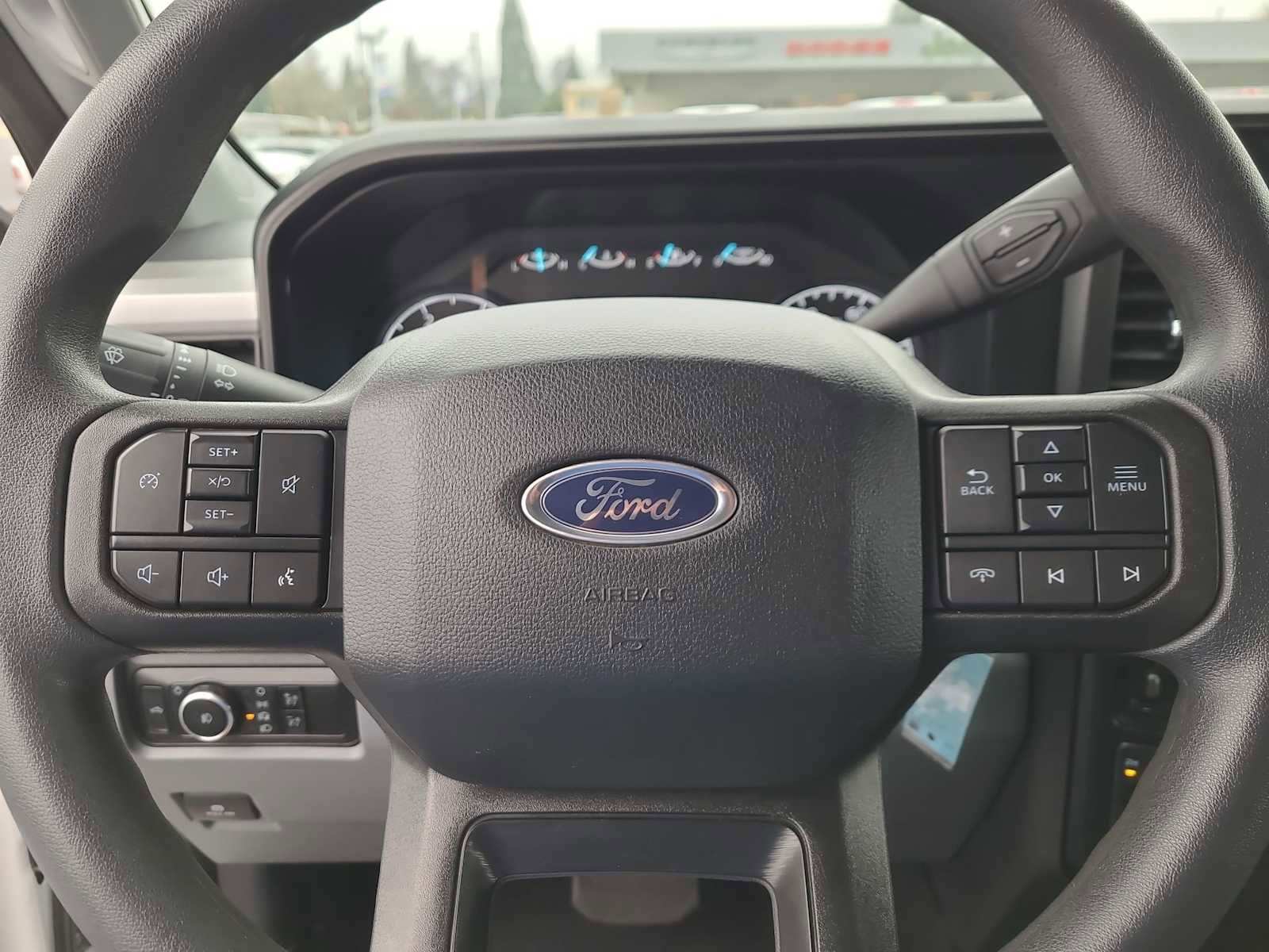 Used 2025 Ford F250 XLT w/ FX4 Off-Road Package image 23