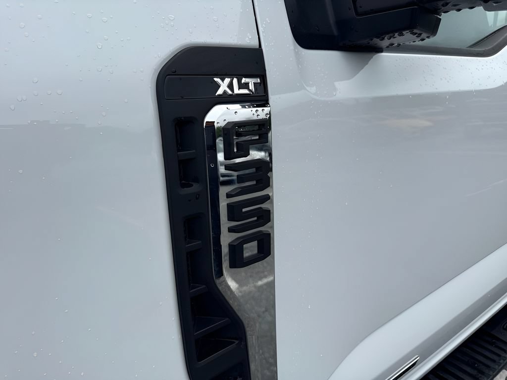 Used 2025 Ford F350 XLT AWD/4WD image 35