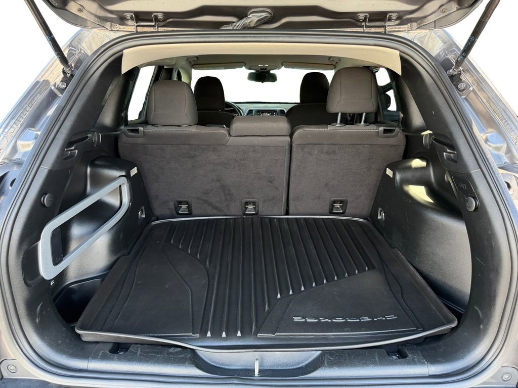 Used 2017 Jeep Cherokee Latitude image 19