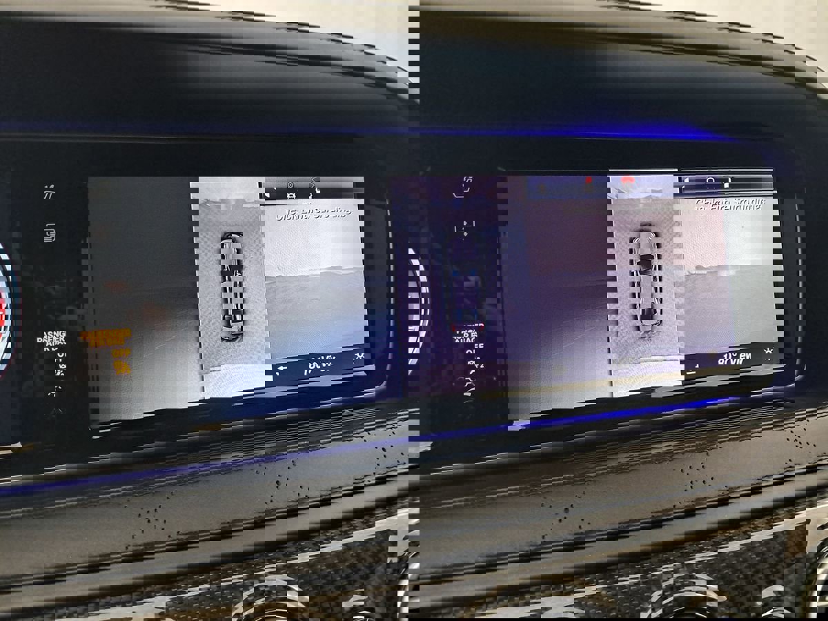 Used 2016 Mercedes-Benz S 63 AMG 4MATIC Sedan image 39