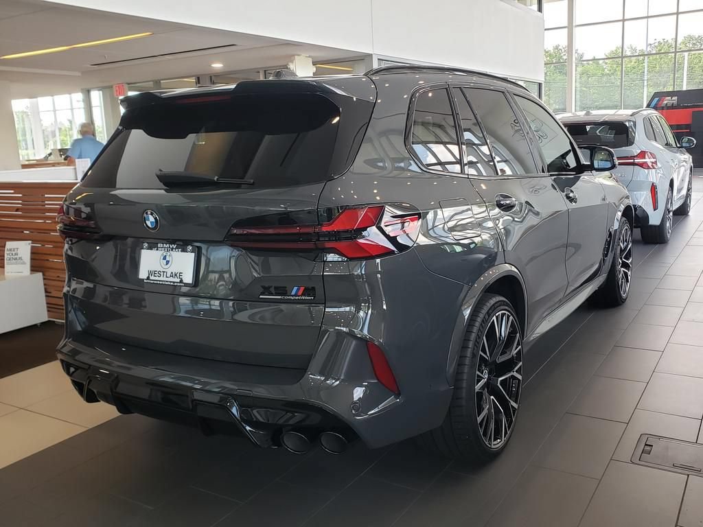 New 2026 BMW X5 M Competition w/ Executive Package AWD/4WD image 3