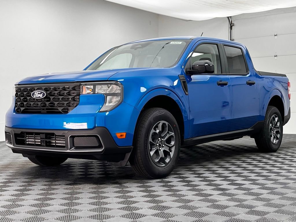 New 2026 Ford Maverick XLT w/ XLT Luxury Package image 2