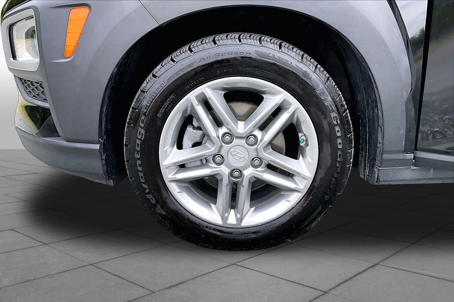Used 2020 Hyundai Kona SE FWD image 11
