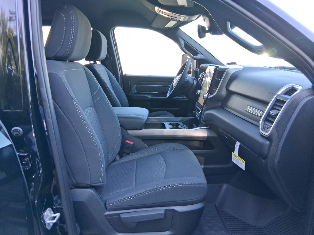 New 2027 RAM 2500 Big Horn AWD/4WD image 26