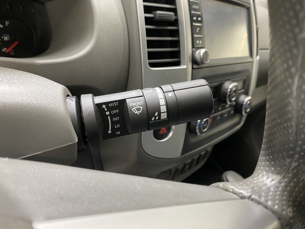 Used 2020 Nissan Frontier SV image 29
