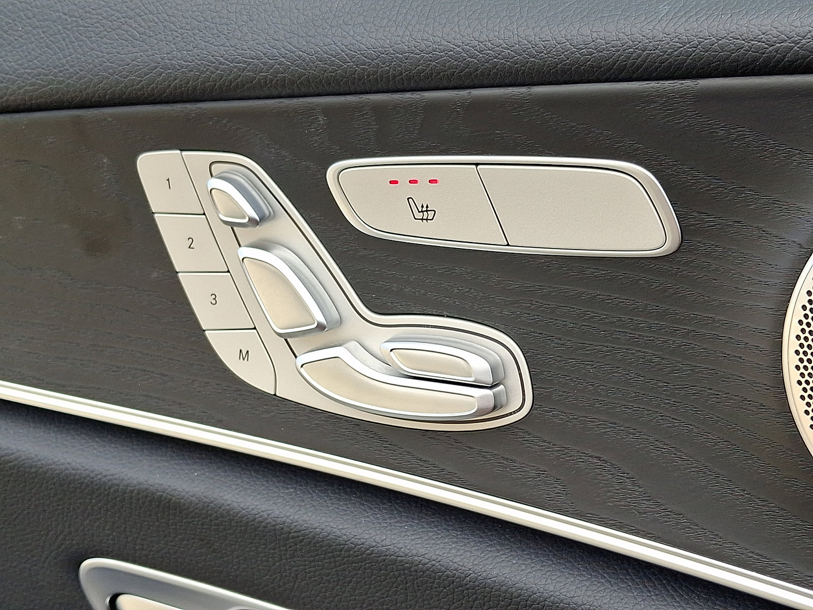 Used 2023 Mercedes-Benz E 350 4MATIC image 27