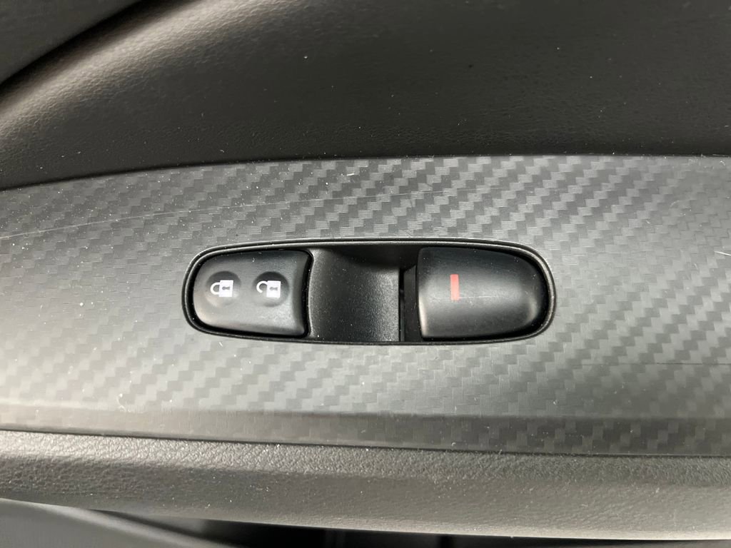 Used 2024 Nissan Altima 2.5 SV image 22