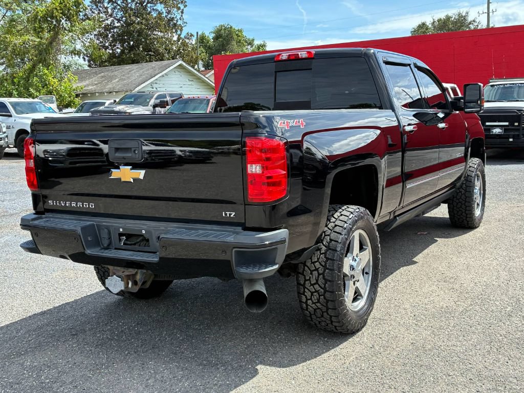 Used 2016 Chevrolet Silverado 2500 LTZ w/ Duramax Plus Package AWD/4WD image 5