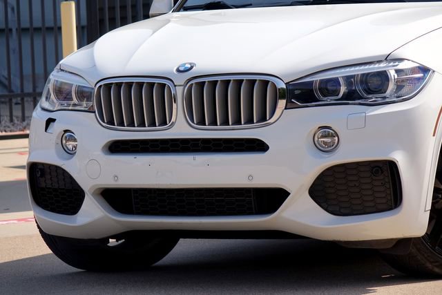 Used 2017 BMW X5 xDrive50i w/ Executive Package AWD/4WD image 11