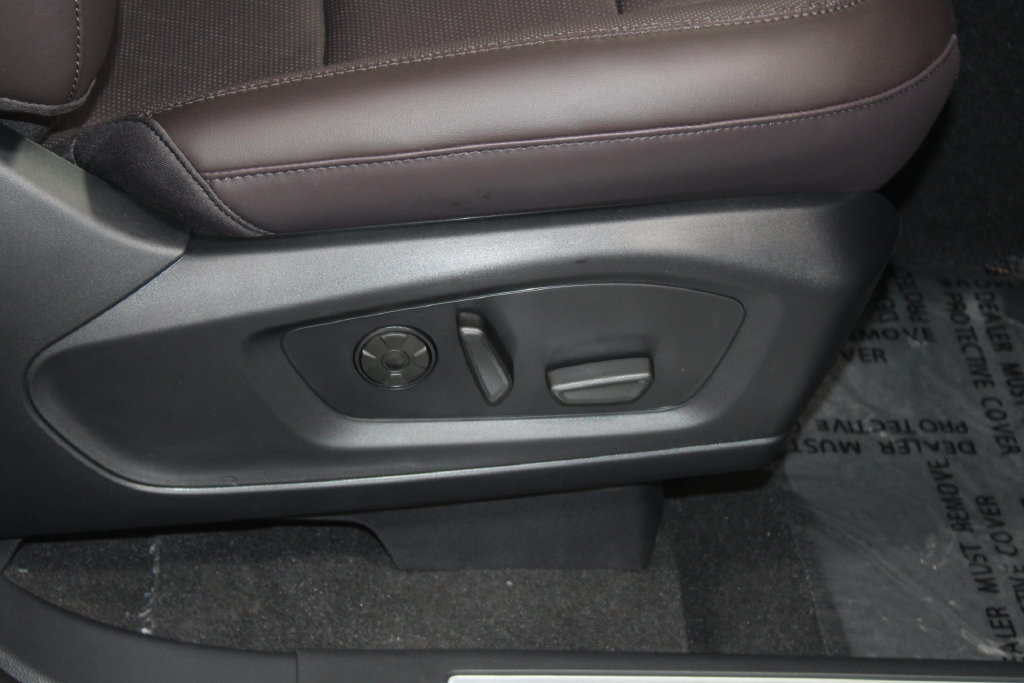 New 2026 Ford Explorer Platinum RWD image 27