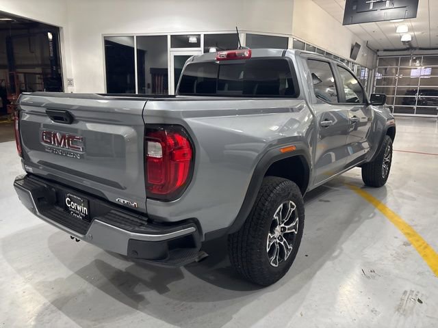 Used 2024 GMC Canyon AT4 w/ Technology Package image 9