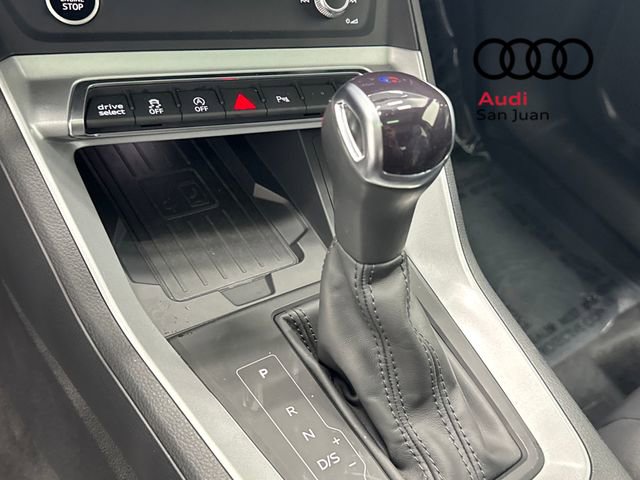 Used 2025 Audi Q3 2.0T Premium w/ Convenience Package image 37
