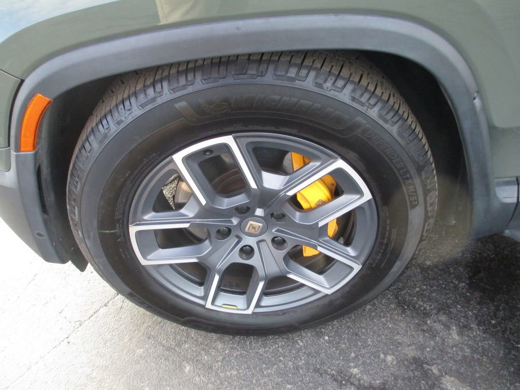 Used 2022 Rivian R1T Launch Edition image 14