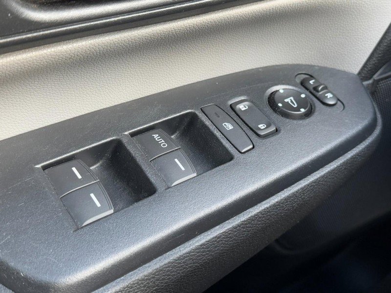 Used 2018 Honda CR-V LX image 21