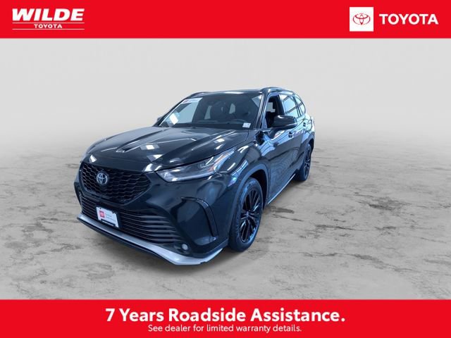 Certified 2025 Toyota Highlander XSE AWD/4WD image 5