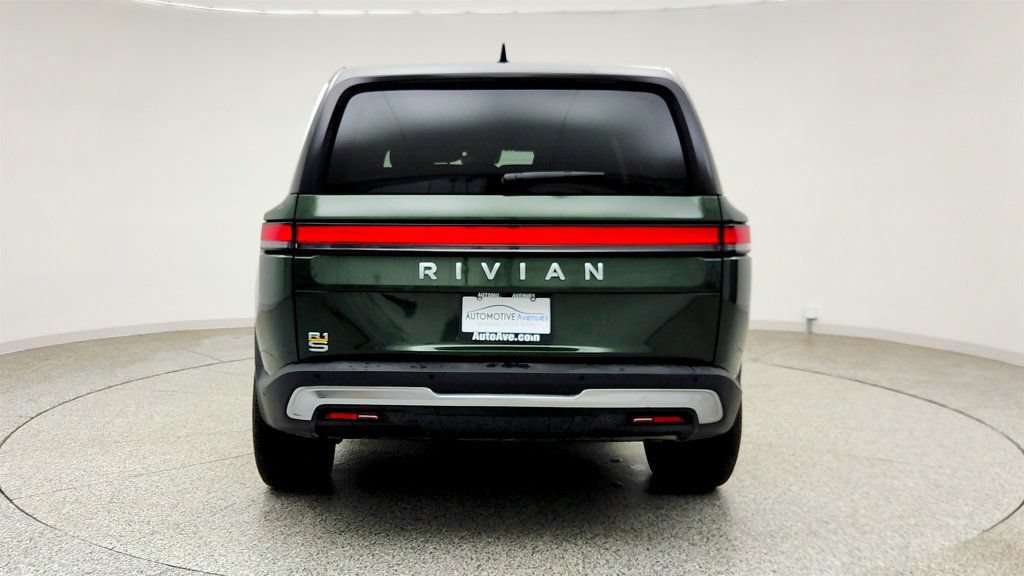 Used 2024 Rivian R1S Adventure AWD/4WD image 6