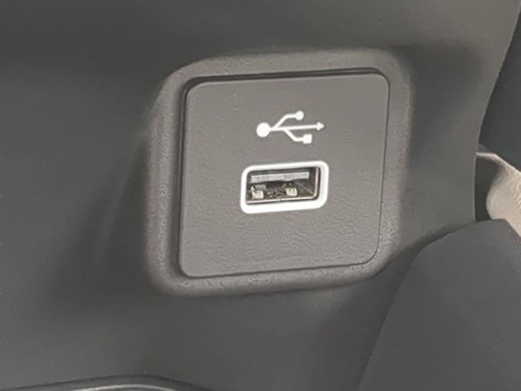 Certified 2024 Honda HR-V LX image 21