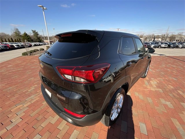 Used 2025 Chevrolet TrailBlazer LS w/ LS Convenience Package image 35