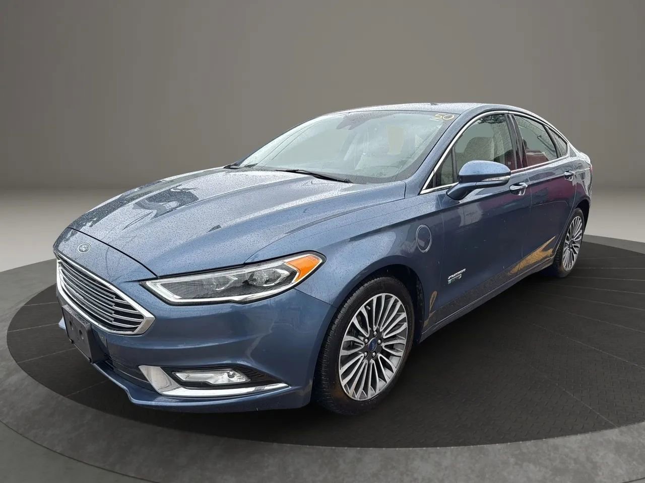 Used 2018 Ford Fusion Energi Titanium image 1