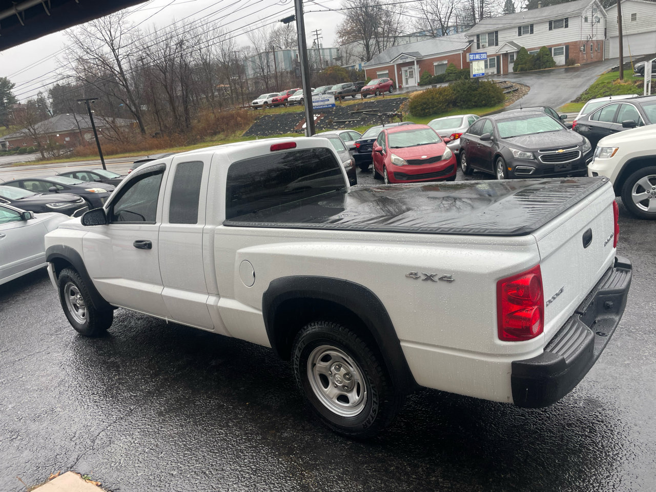 Used 2011 Dodge Dakota ST image 8