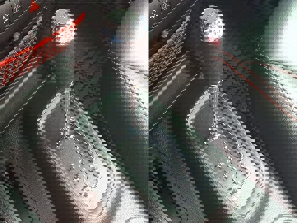 Used 2017 Jeep Wrangler Unlimited Rubicon image 18