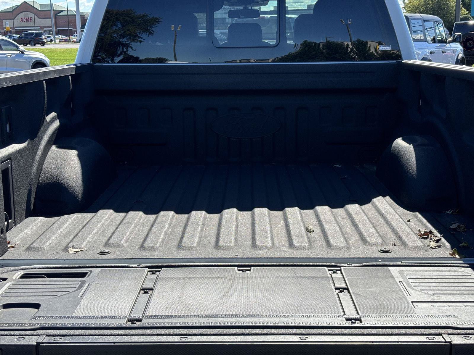 Used 2023 Ford F150 Raptor w/ Raptor Carbon Fiber Package AWD/4WD image 11