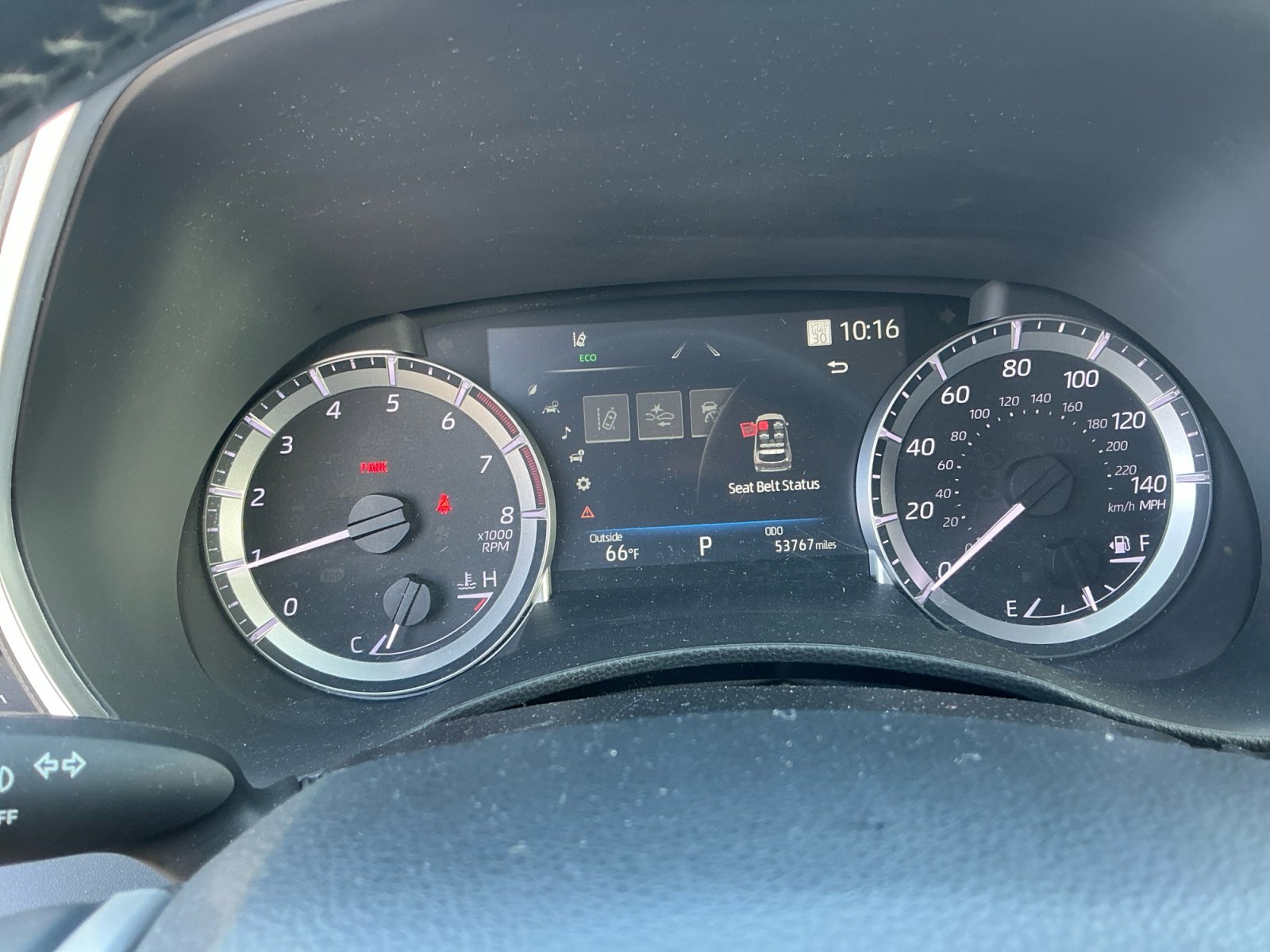 Used 2023 Toyota Highlander XLE image 6